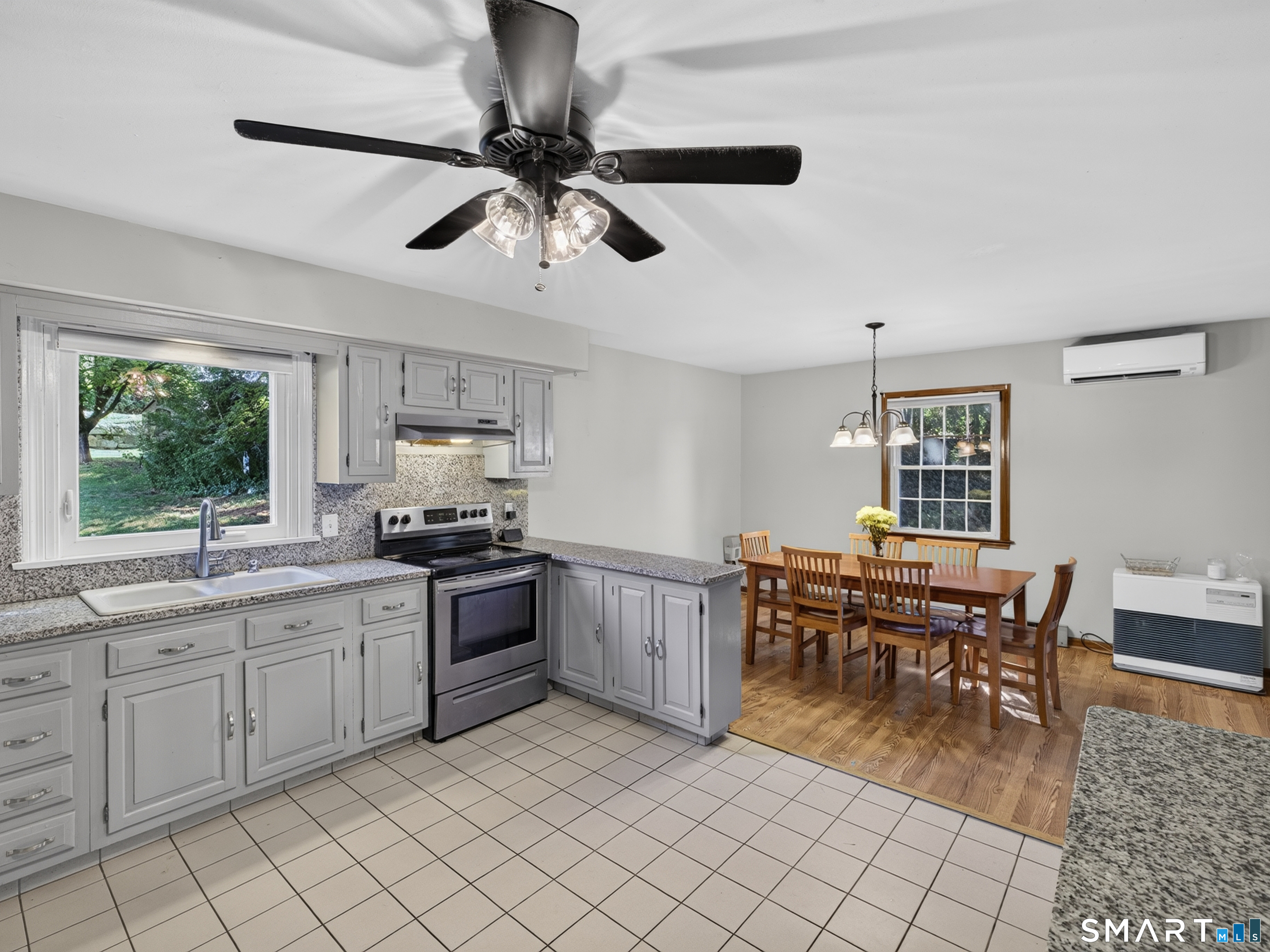 9 Round Hill Road Middletown, CT 06457 - Photo 9 of 28