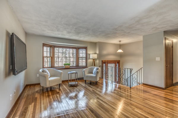 30 Russet Road Billerica, MA 01821 - Photo 8 of 30