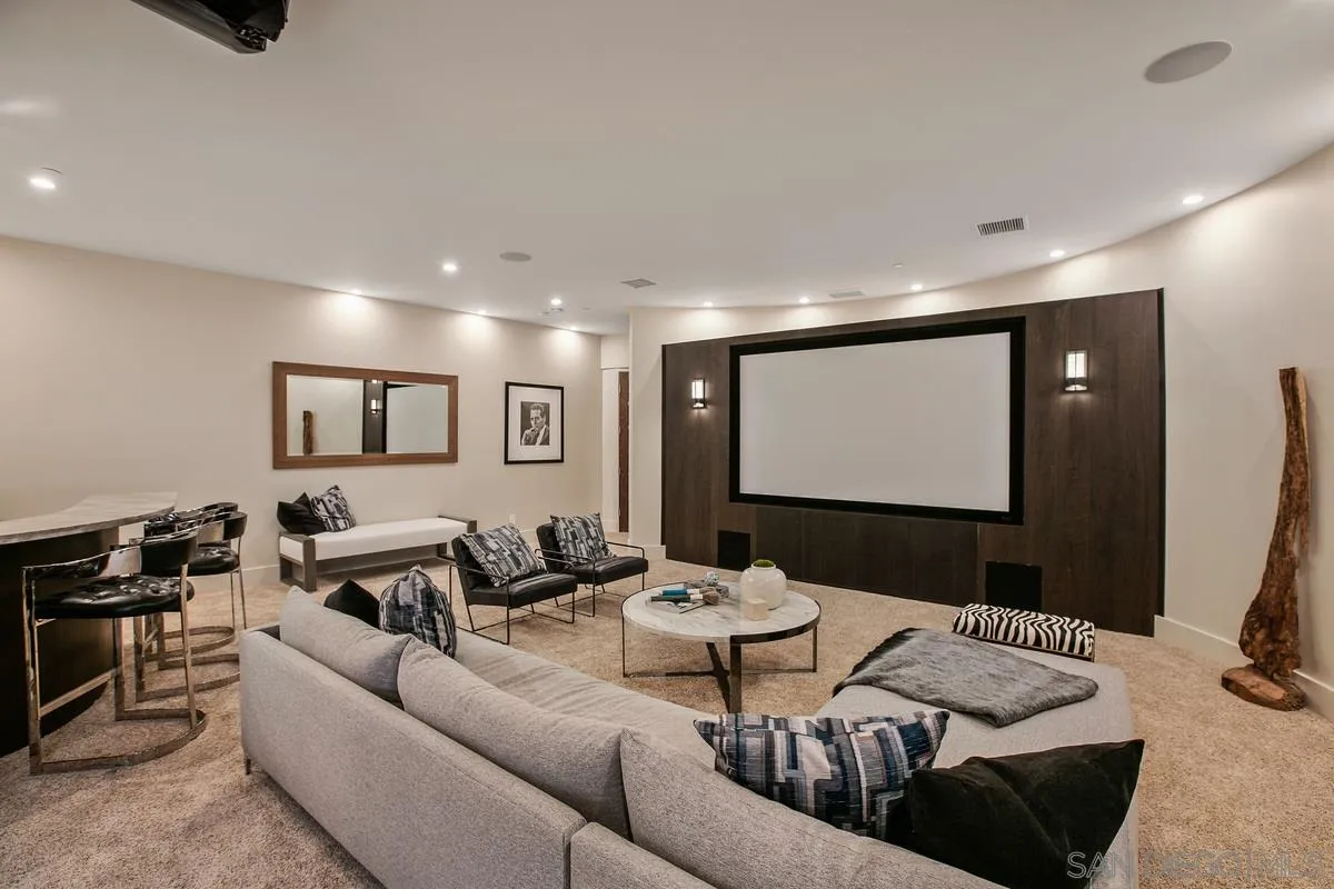13220 Highlands Ranch Road Poway, CA 92064 - Photo 11 of 12 a living room with furniture