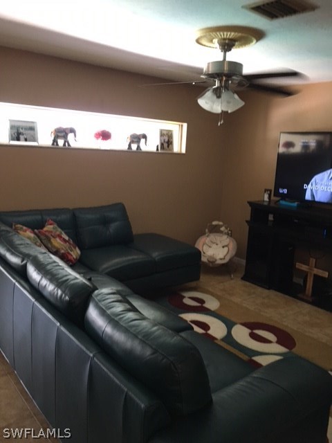 15723 Spring Line Lane Fort Myers, FL 33905 - Photo 12 of 24 Gallery Image 12