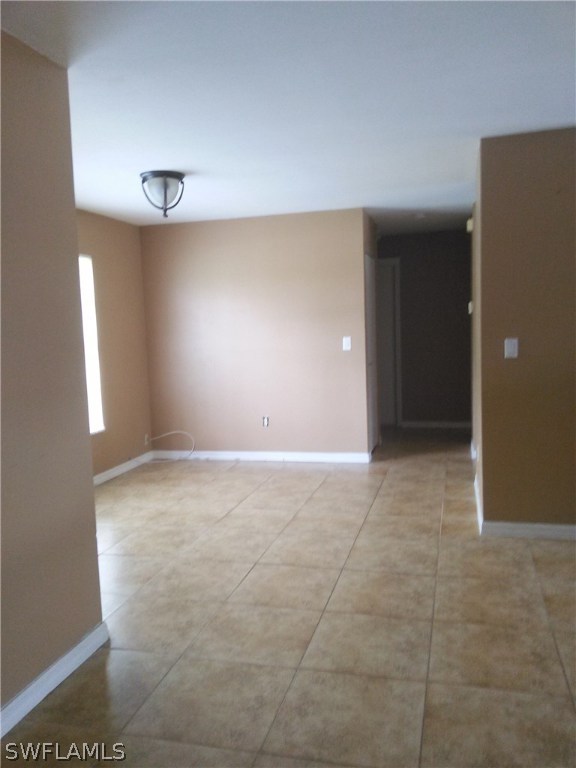 15723 Spring Line Lane Fort Myers, FL 33905 - Photo 2 of 24 Gallery Image 2