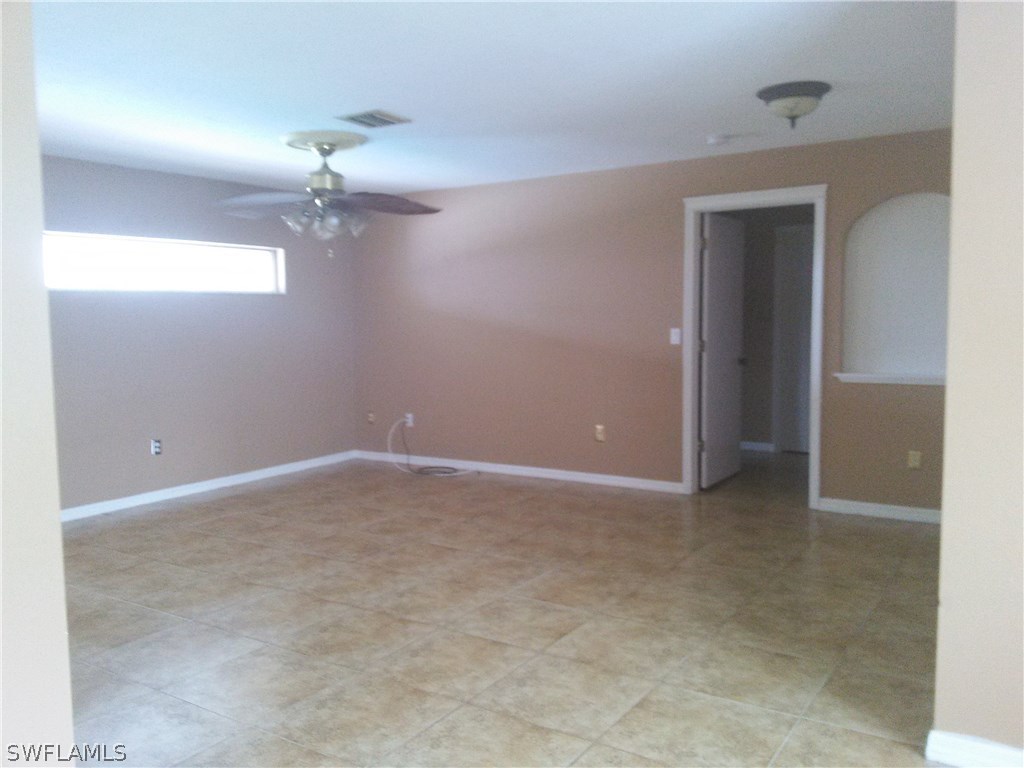 15723 Spring Line Lane Fort Myers, FL 33905 - Photo 3 of 24 Gallery Image 3