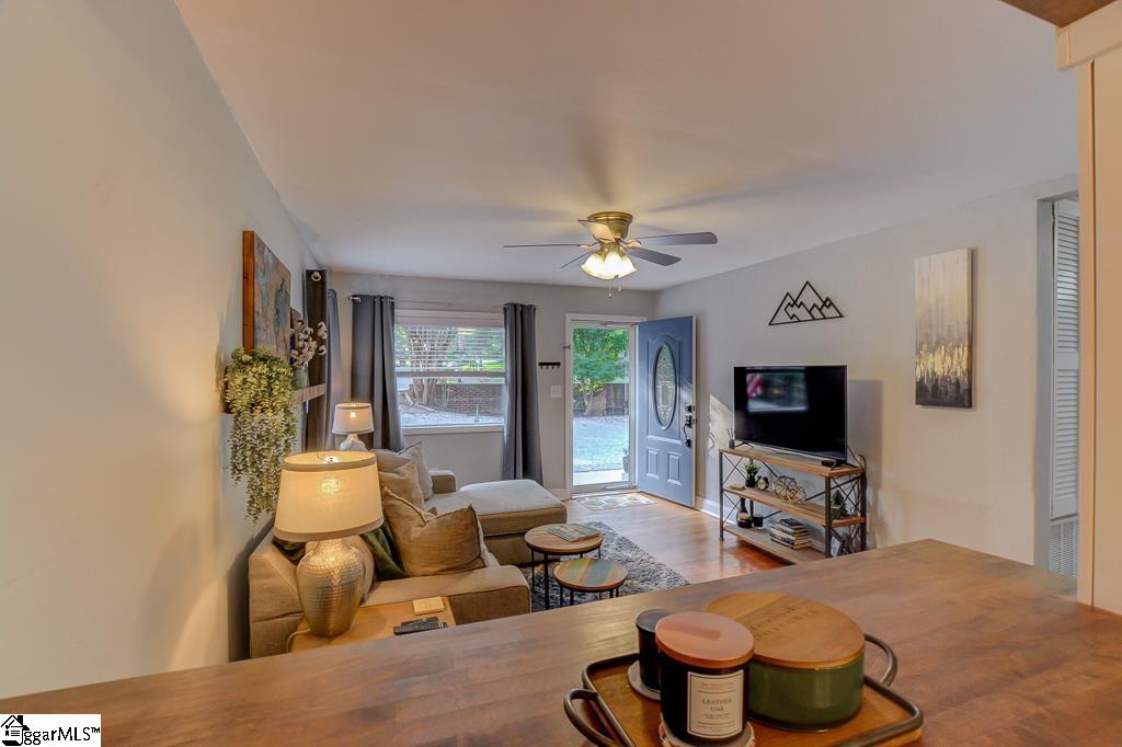 3500 Edwards Road Taylors, SC 29687 - Photo 5 of 35 Gallery Image 5