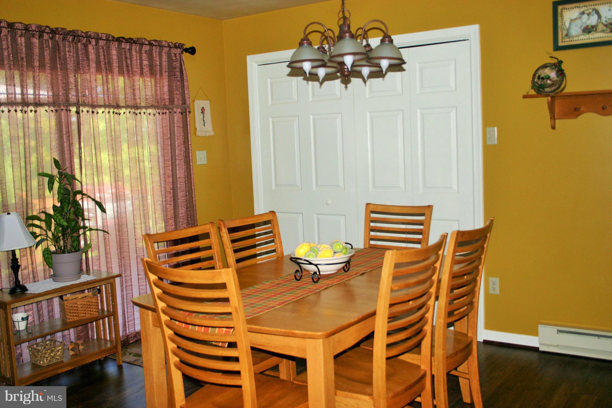 1169 Valley View Road Harpers Ferry, WV 25425 - Photo 8 of 19 Dining Area