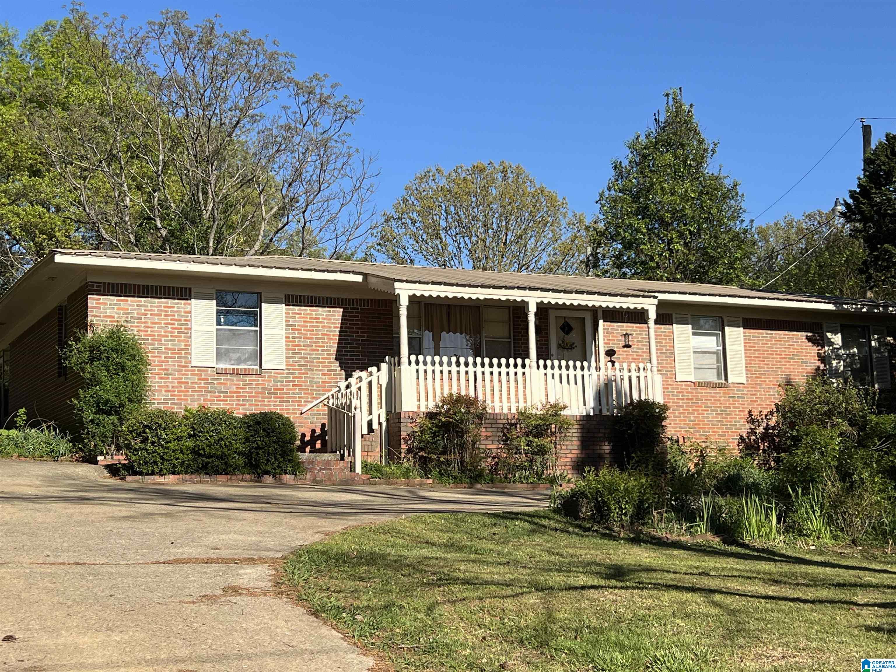 435 Mountain View Road Talladega, AL 35160 - Photo 31 of 42