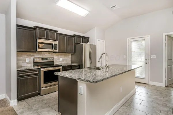 $1,900 | 608 Lochridge Street, Amarillo, TX 79118