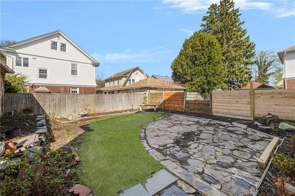 148 Evergreen Street, Unit 2 Providence, RI 02906 - Photo 2 of 13