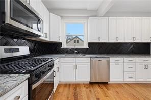 148 Evergreen Street, Unit 2 Providence, RI 02906 - Photo 3 of 13