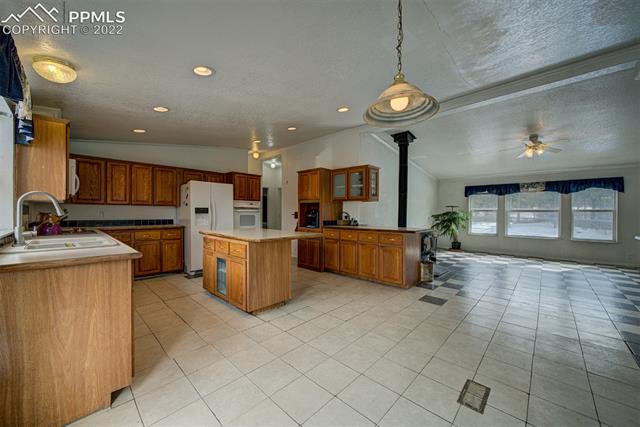 6420 Burrows Road Colorado Springs, CO 80908 - Photo 15 of 41 Gallery Image 15