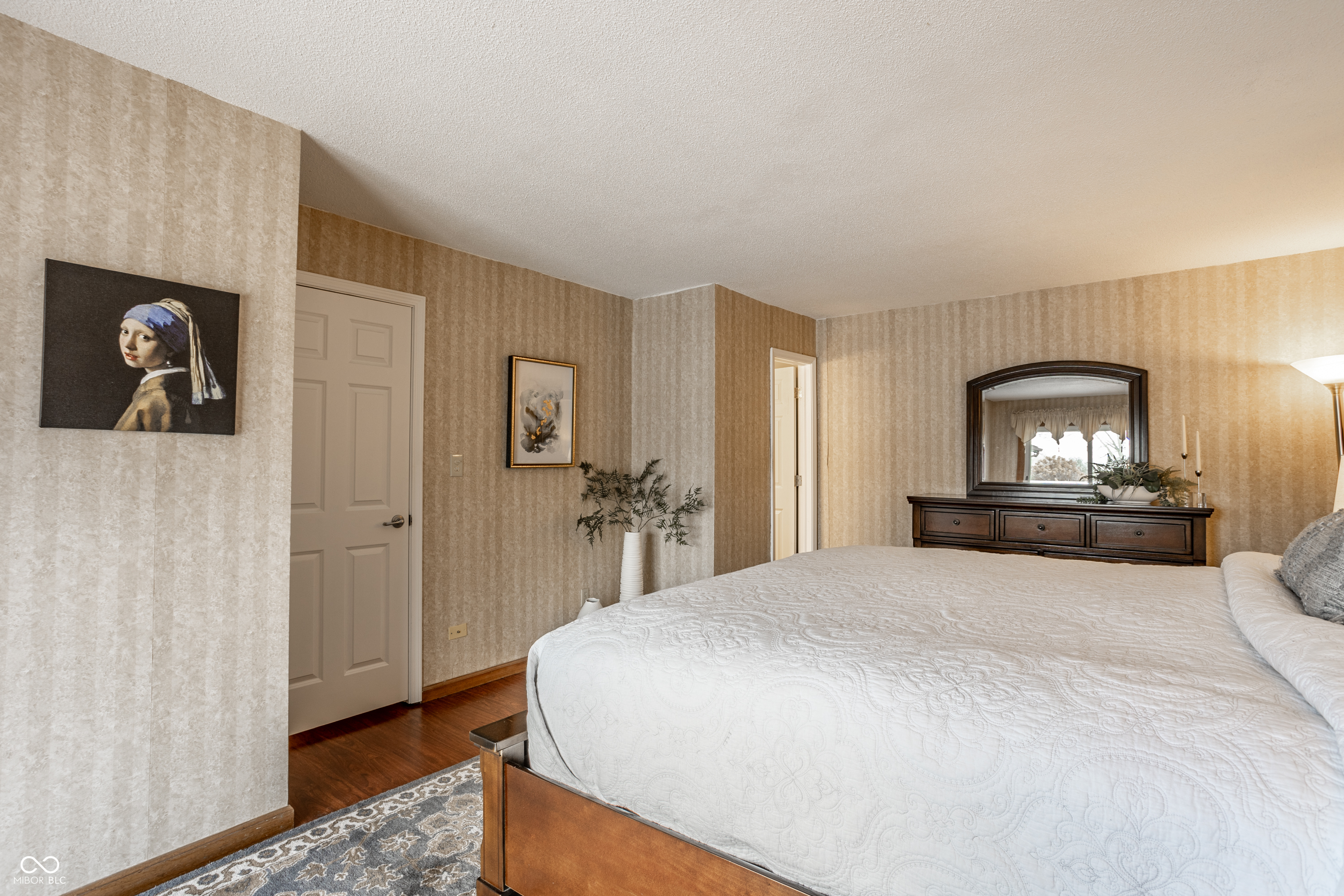 9728 Sycamore Road Carmel, IN 46032 - Photo 12 of 31