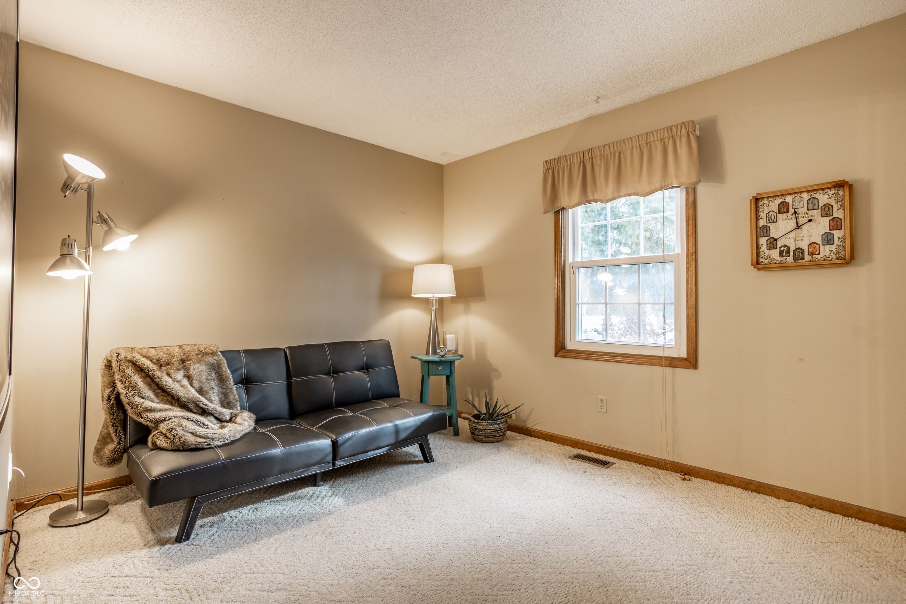 9728 Sycamore Road Carmel, IN 46032 - Photo 15 of 31