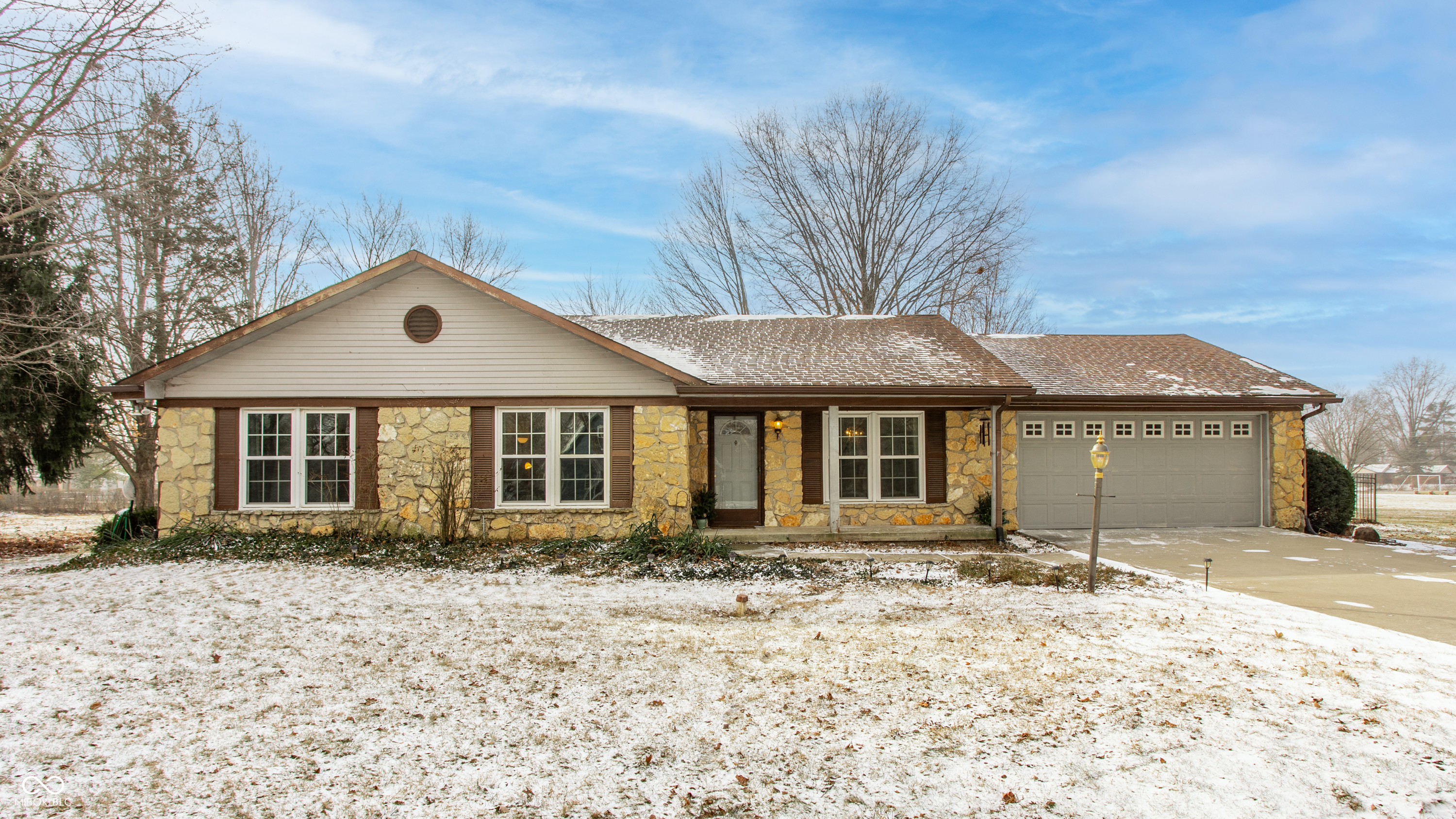 9728 Sycamore Road Carmel, IN 46032 - Photo 22 of 31