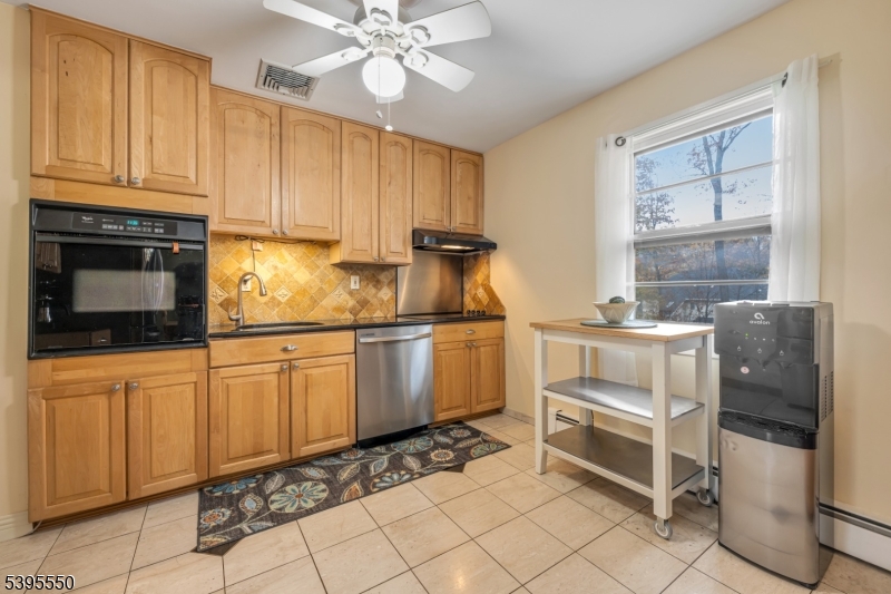 41 Shongum Road Randolph, NJ 07869 - Photo 9 of 36