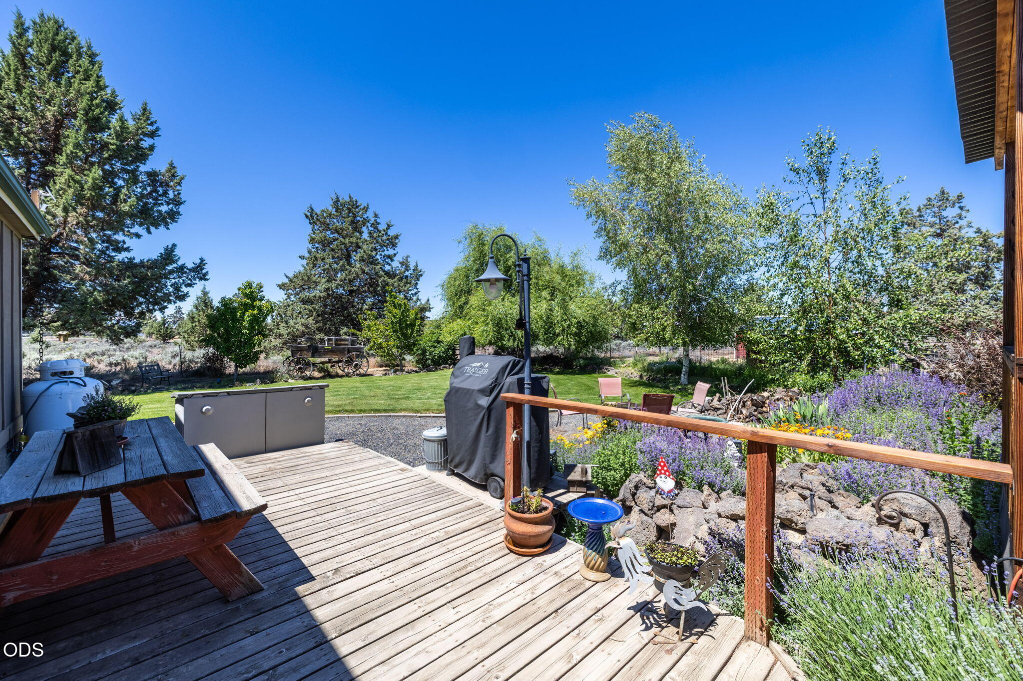 5404 Southwest Badger Road Terrebonne, OR 97760 - Photo 4 of 74 5.31.26_8