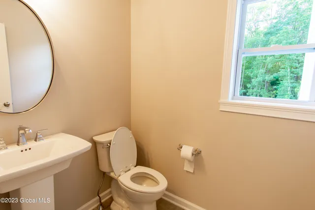 $625,695 | 6 Hunter Court, Ballston Spa, NY 12020