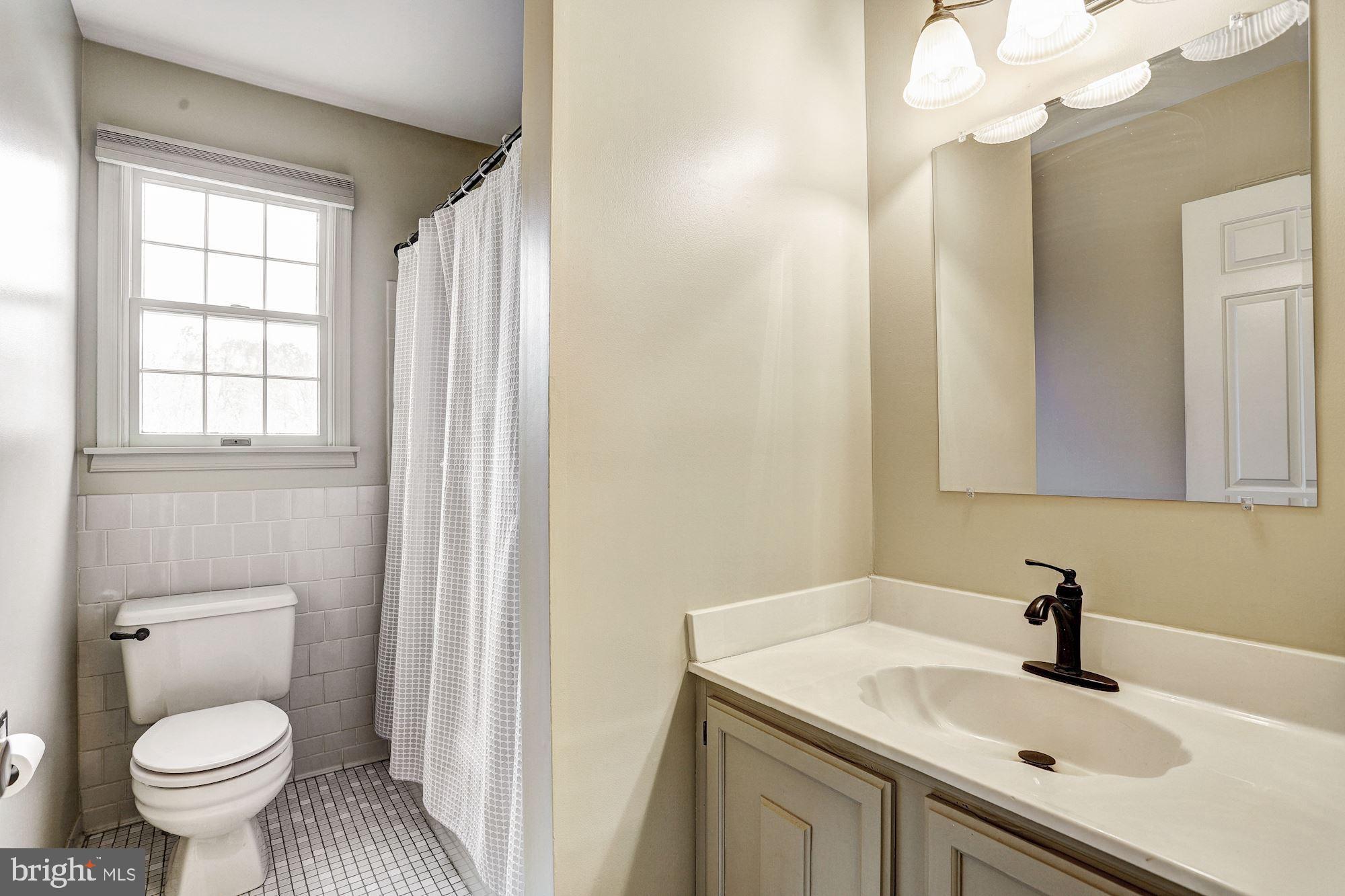 9335 Oak White Road Baltimore, MD 21236 - Photo 22 of 39 Master Bath