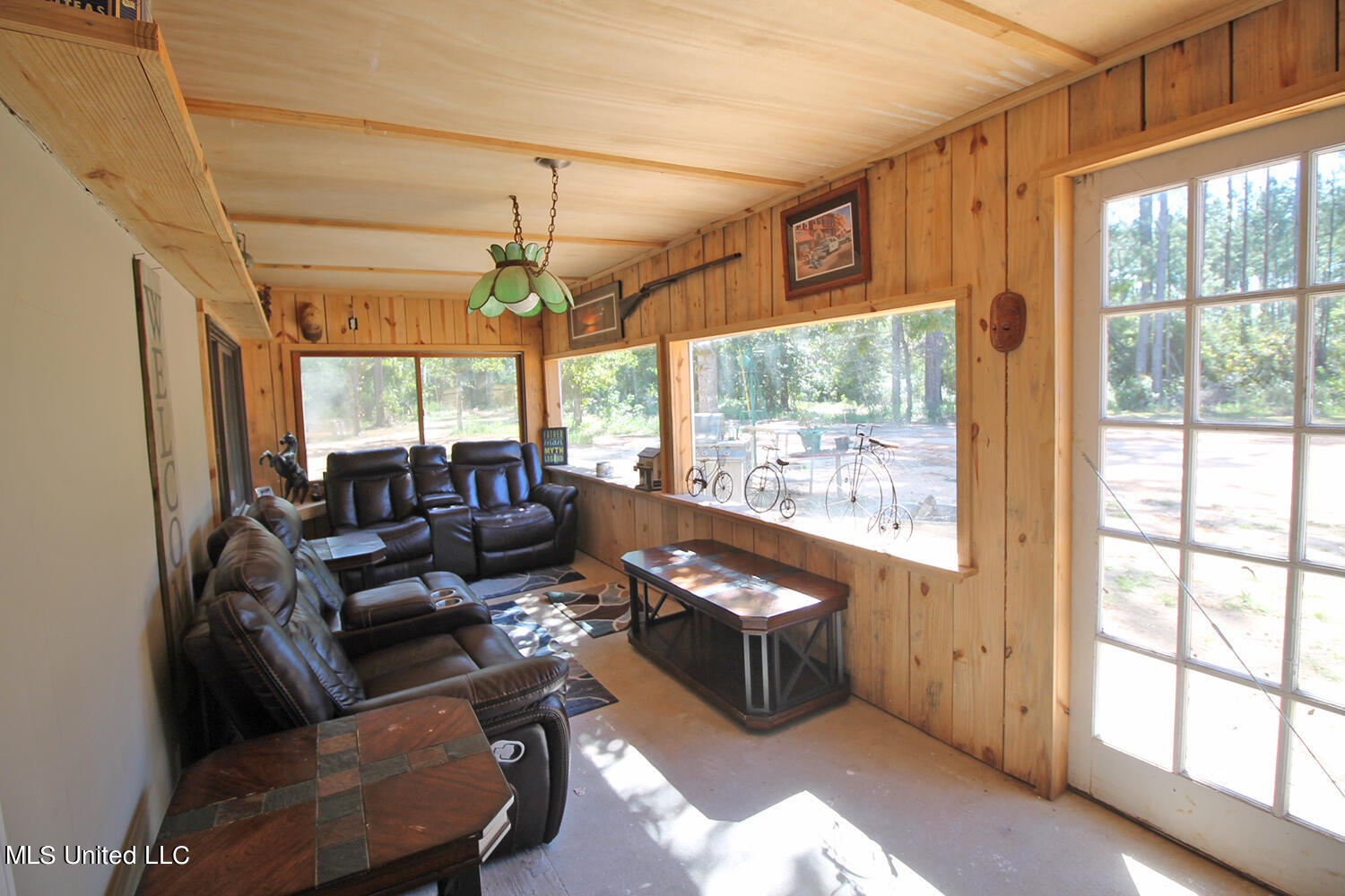 3189 Basin Refuge Road Lucedale, MS 39452 - Photo 20 of 41 sunroom 2