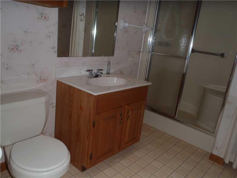 81 Walton Road Baldwin, PA 15236 - Photo 13 of 18 Full Bath.