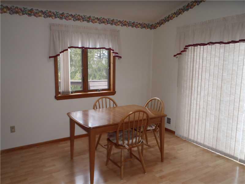 81 Walton Road Baldwin, PA 15236 - Photo 7 of 18 Kitchen.