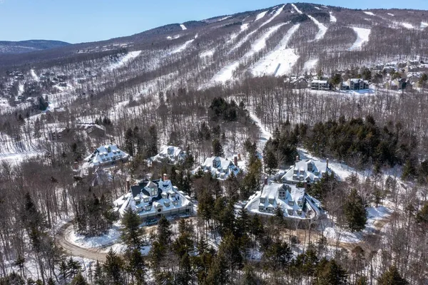 $880,000 | 6 Ledgewood Road, Unit A1 W/ A2 GARAGE, Ludlow, VT 05149