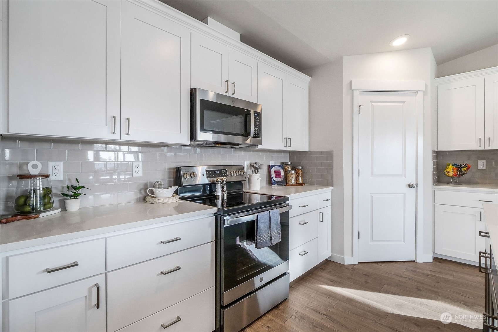 517 North Ruddy Street Moses Lake, WA 98837 - Photo 6 of 16 Gallery Image 6