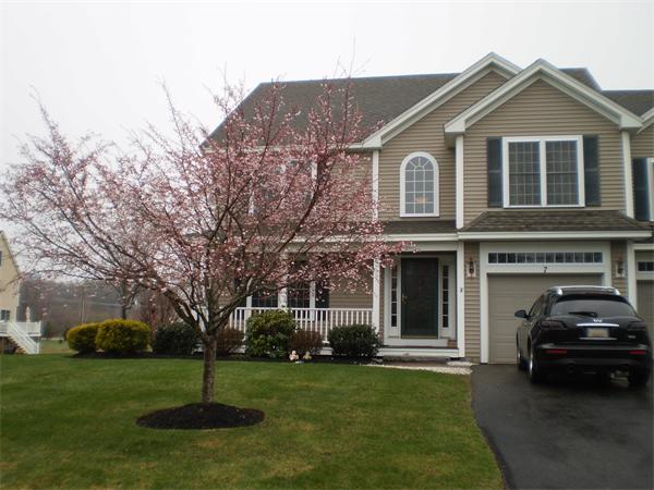 7 Pineo Farms Road, Unit 7 Seabrook, NH 03874 - Photo 1 of 17 Gallery Image 1
