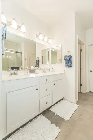 $459,000 | 644 Rock Crest Avenue, Madera, CA 93636