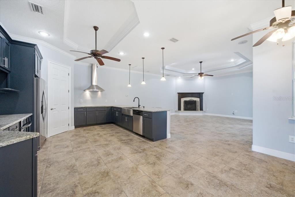 10112 Shortleaf Court Weeki Wachee, FL 34613 - Photo 27 of 59