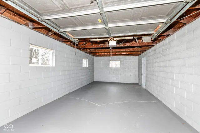 $159,900 | 2315 East 3rd Street, Anderson, IN 46012