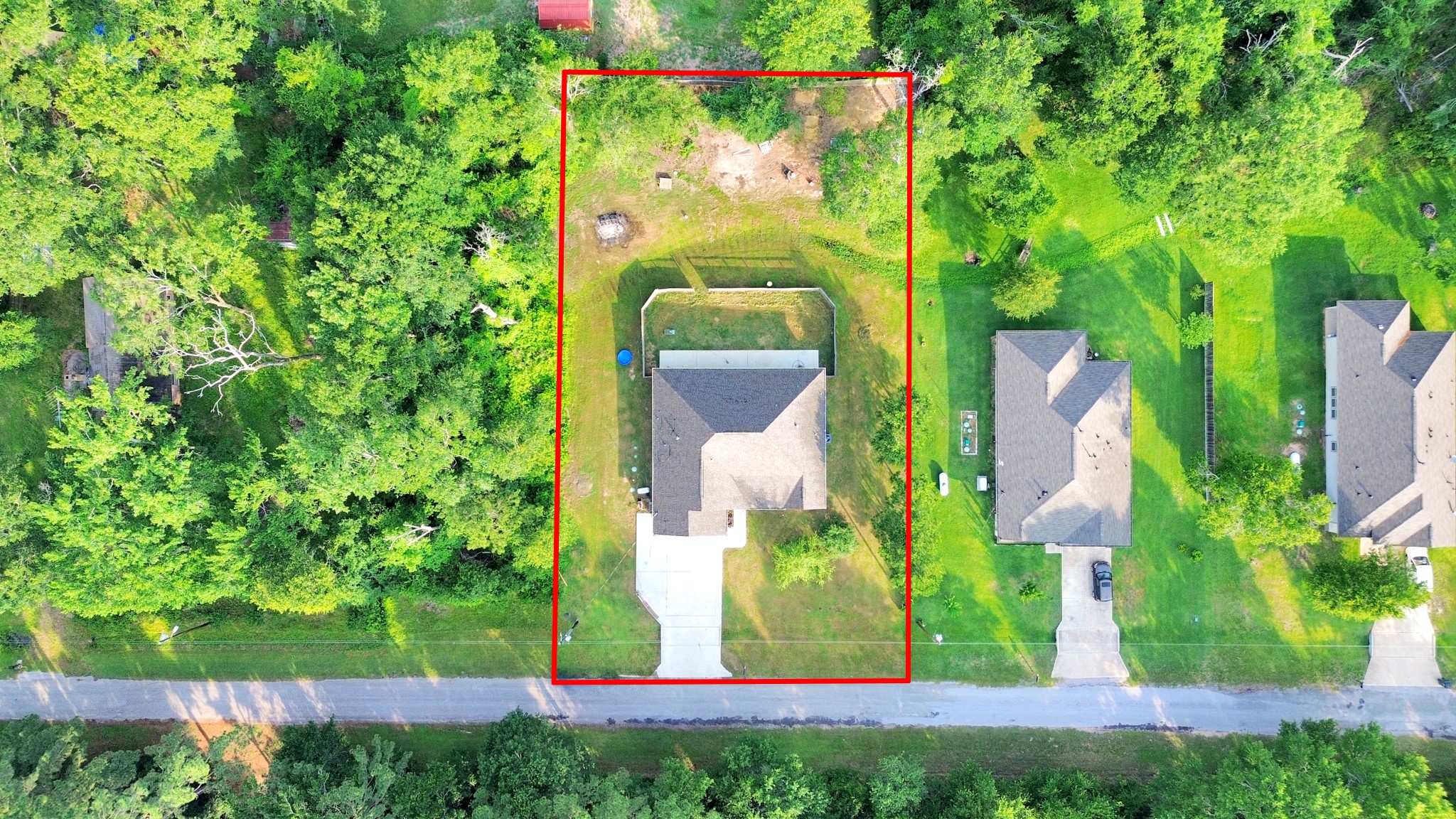 25450 Killarney Road Hempstead, TX 77445 - Photo 34 of 34 an aerial view of a house