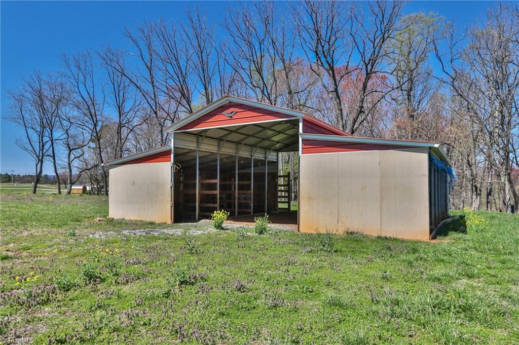 1940 North Lomax Road Traphill, NC 28685 - Photo 20 of 47 Gallery Image 20