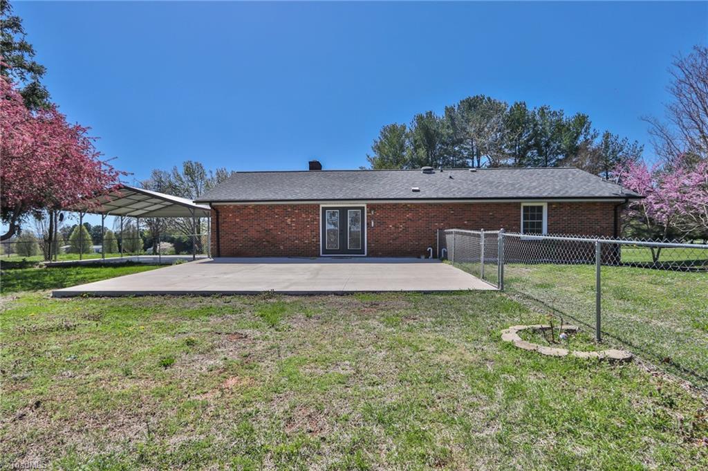 1940 North Lomax Road Traphill, NC 28685 - Photo 10 of 47 Gallery Image 10