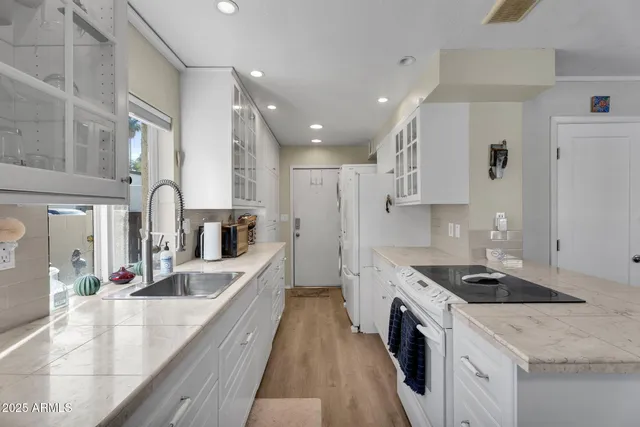 $324,888 | 4801 East Euclid Avenue, Unit 3, Phoenix, AZ 85044