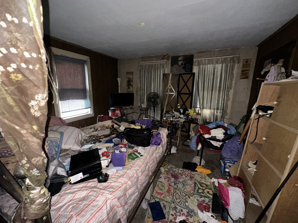 118 Cedar Street Springfield, MA 01105 - Photo 3 of 12