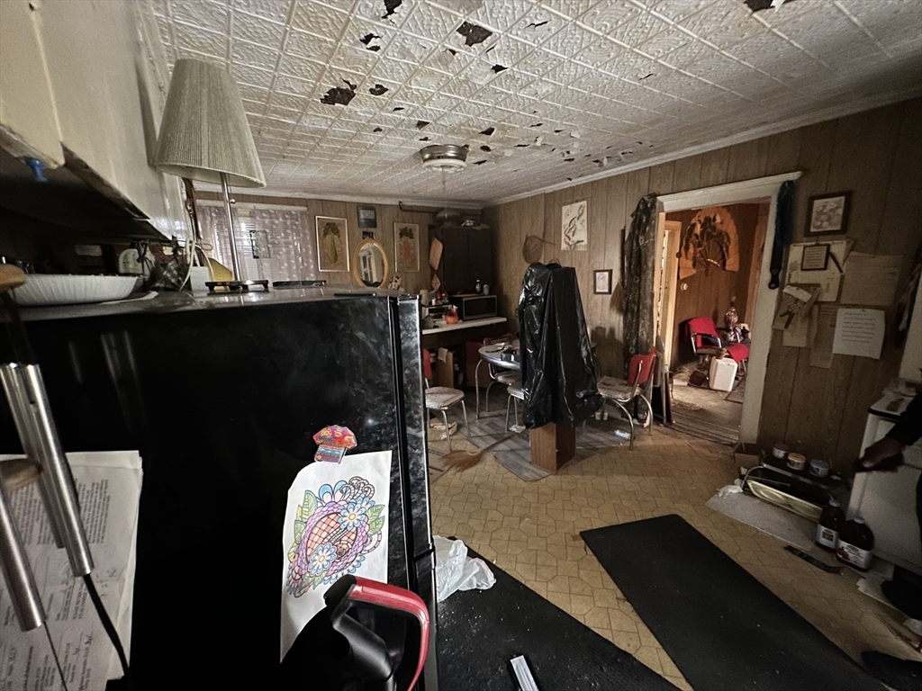 118 Cedar Street Springfield, MA 01105 - Photo 7 of 12