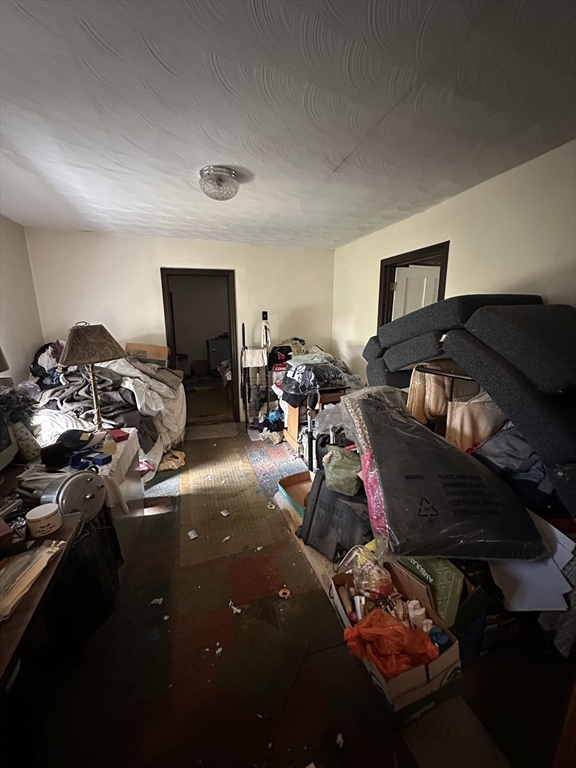 118 Cedar Street Springfield, MA 01105 - Photo 8 of 12