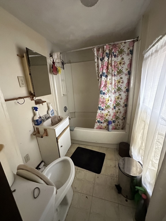 118 Cedar Street Springfield, MA 01105 - Photo 10 of 12