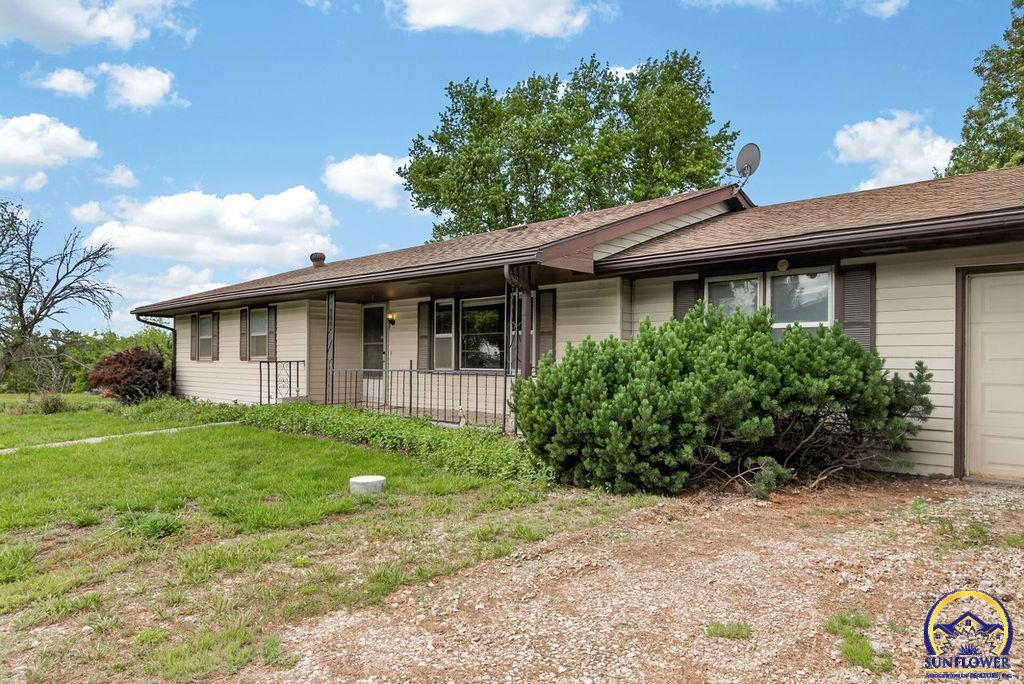 2494 Barton Road Holton, KS 66436 - Photo 40 of 58