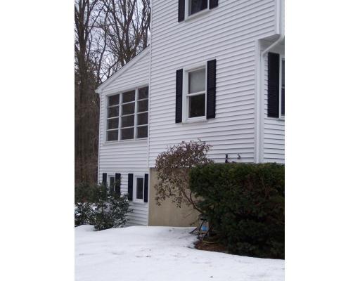 13 Riverside Drive Reading, MA 01867 - Photo 7 of 17 Gallery Image 7
