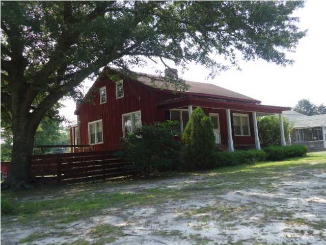 208 Broughton Road Moncks Corner, SC 29461 - Photo 1 of 4 Primary Photo