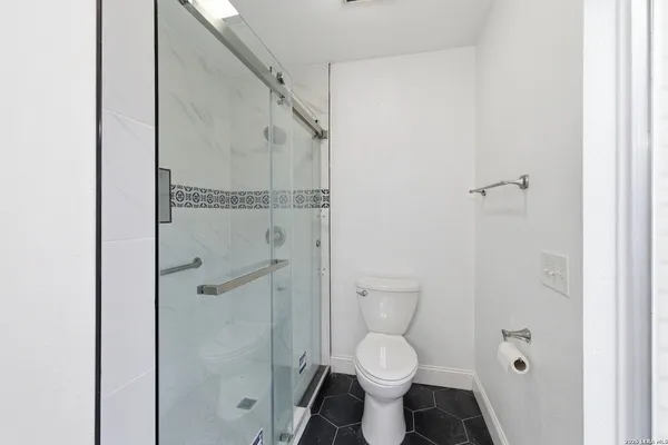 $2,600 | 6106 Vance Jackson Road, Unit 1, San Antonio, TX 78230