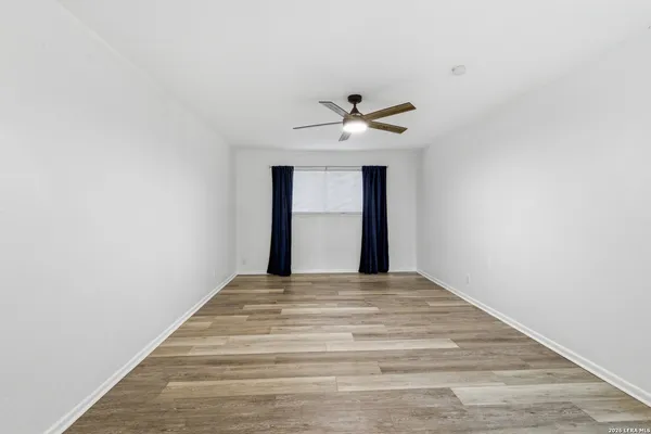 $2,600 | 6106 Vance Jackson Road, Unit 1, San Antonio, TX 78230