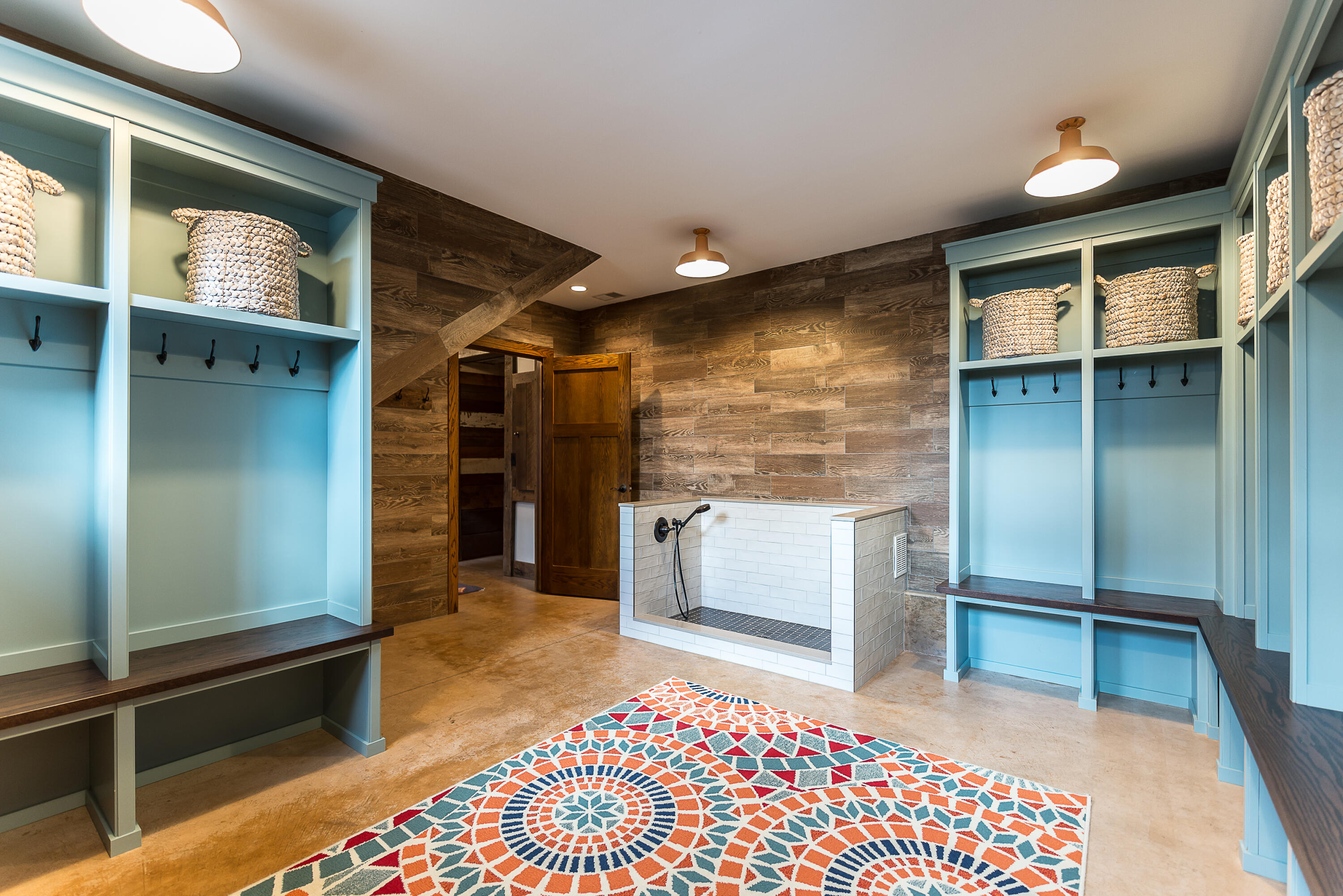 4569 Farrell Road Dexter, MI 48130 - Photo 87 of 99 Mudroom