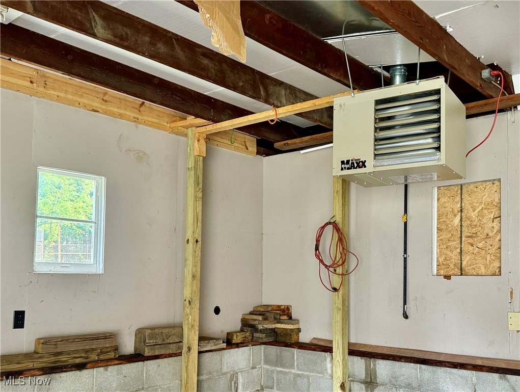 320 Darlington Road Northeast Warren, OH 44484 - Photo 21 of 30 PROPANE GARAGE HEATER