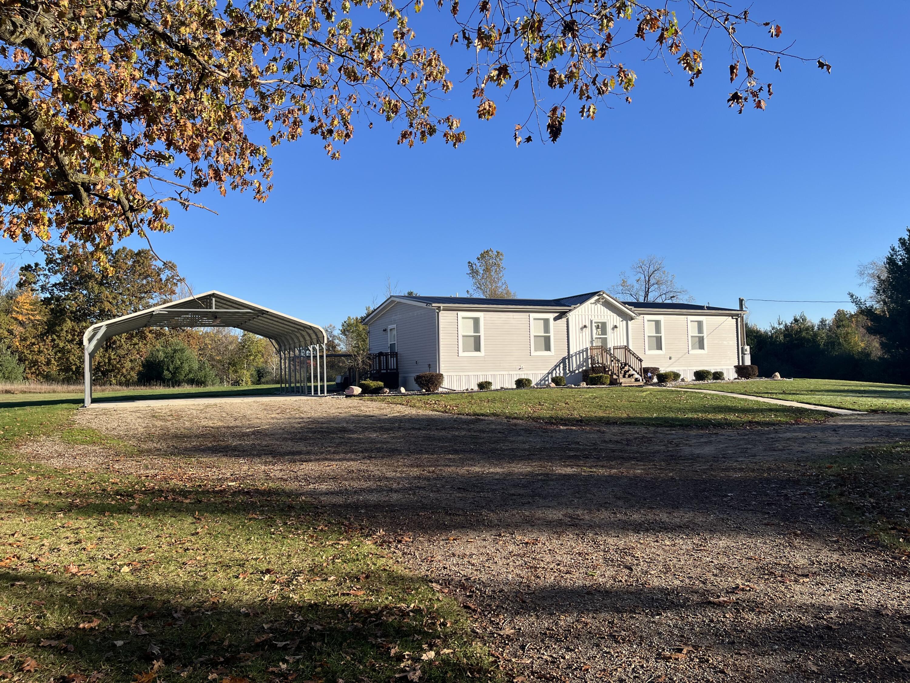 5656 Monroe Road Lakeview, MI 48850 - Photo 2 of 60 IMG_0395