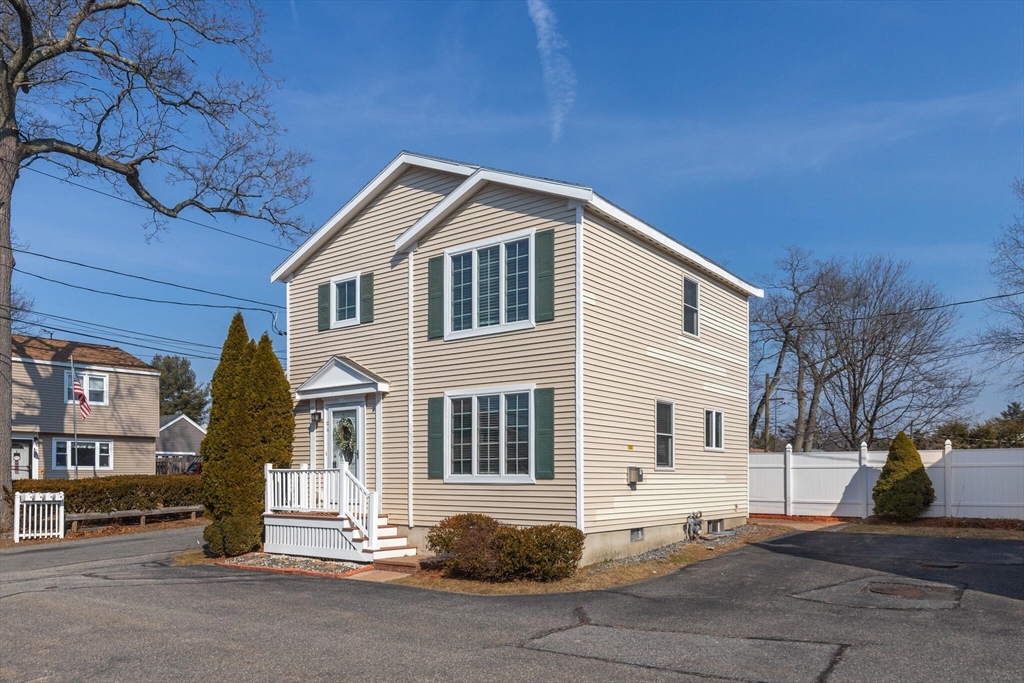 12 Chester Road, Unit A North Reading, MA 01864 - Photo 4 of 24 Gallery Image 4