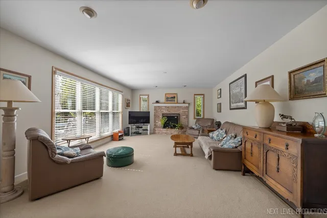 $750,000 | 3212 Austin Court, Naperville, IL 60564