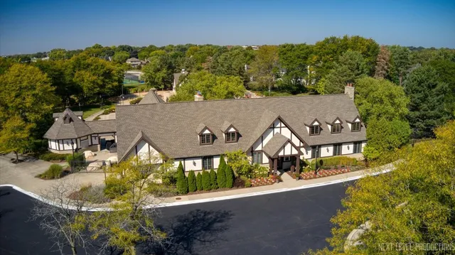 $750,000 | 3212 Austin Court, Naperville, IL 60564