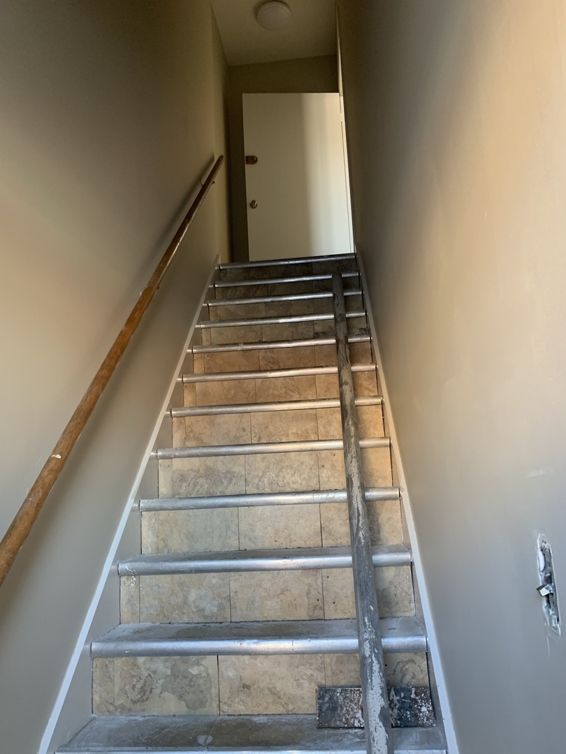 6050 South Pulaski Road Chicago, IL 60629 - Photo 5 of 17