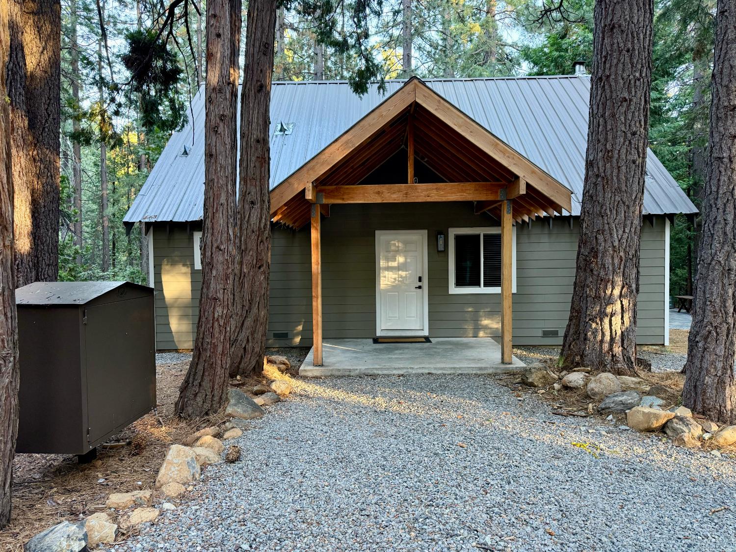 41140 Putt Road Emigrant Gap, CA 95715 - Photo 1 of 32 Gallery Image 1